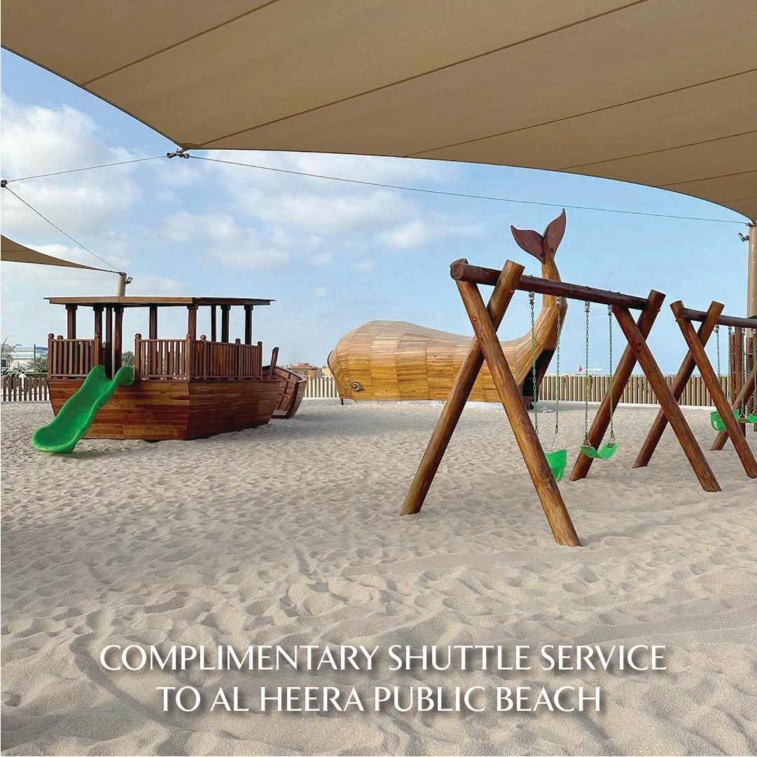 เดอะ เชดี อัลเบต Hotel ชาร์จาห์ ภายนอก รูปภาพ The beach at the resort